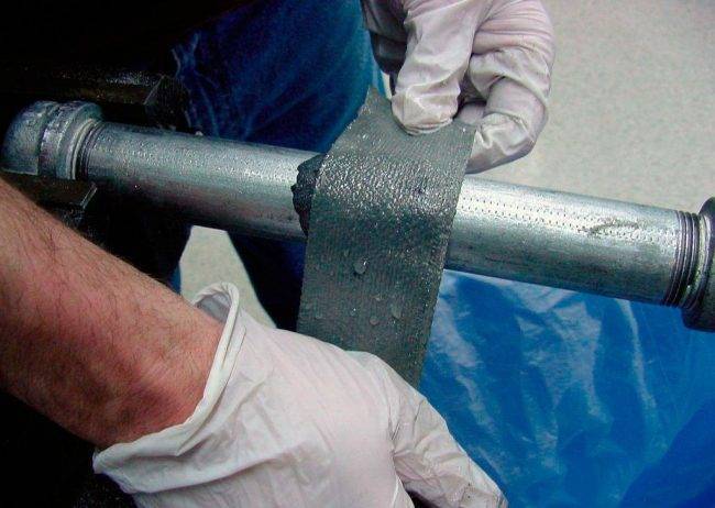 Paano alisin ang isang pagtagas sa isang pagpainit na tubo ng mekanikal na sealing ng isang butas at sealing ng kemikal ng isang leak