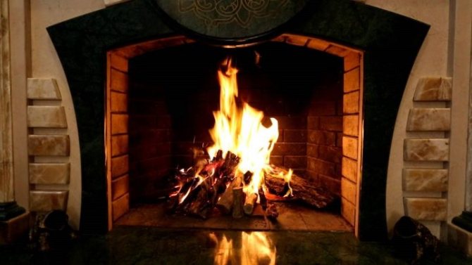 Fireplace sa bahay
