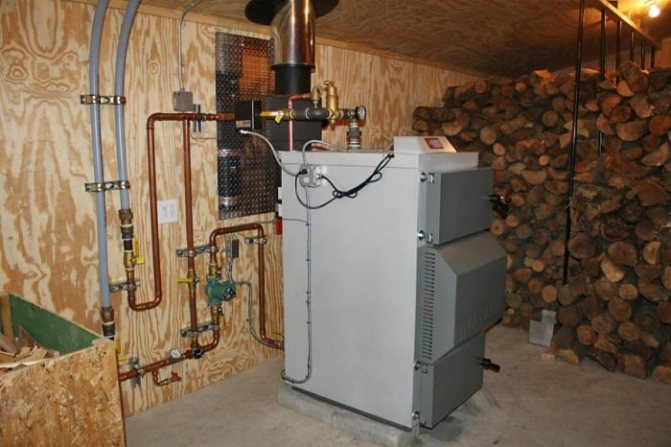 Combiné chaudière, électricité et bois de chauffage