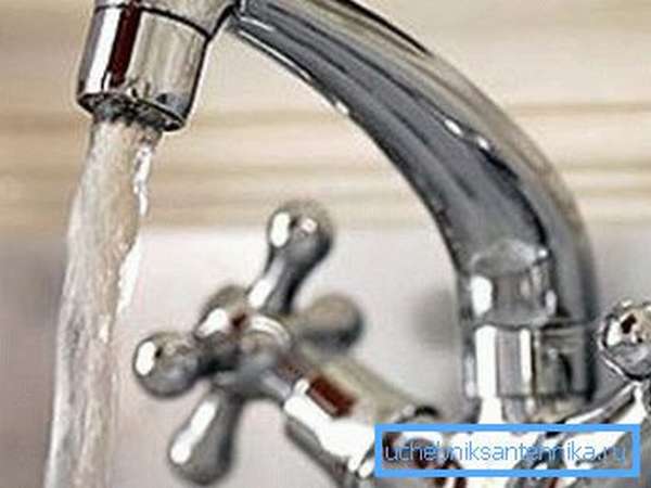 The availability of hot water in the tap depends on the health of the central heating system