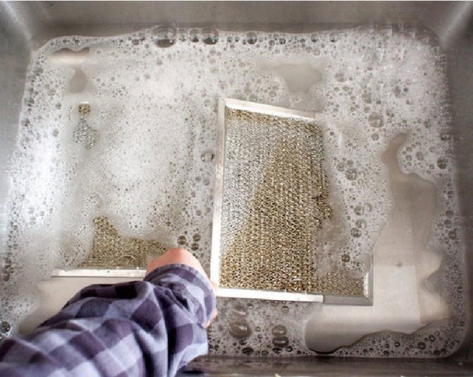 Le lave-vaisselle est une excellente solution légère pour les surfaces légèrement sales