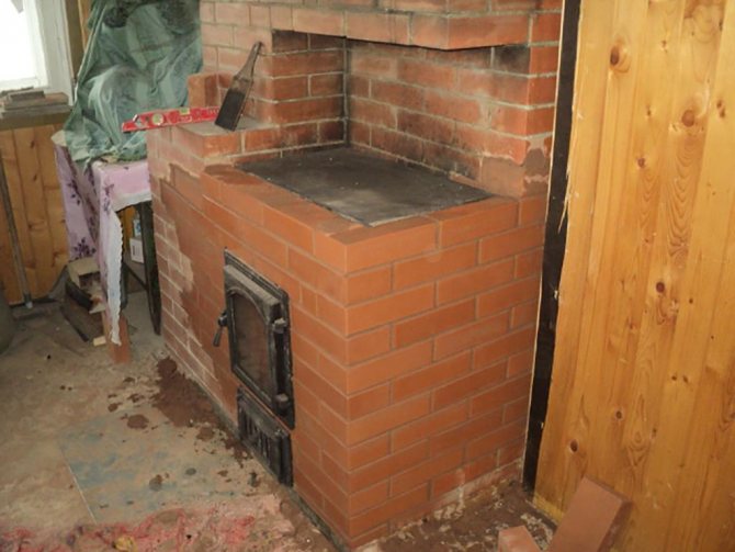Reparation af en mursten: hvordan man reparerer en mursten med egne hænder, reparerer en ovn, hvordan man dækker revner, mørtel