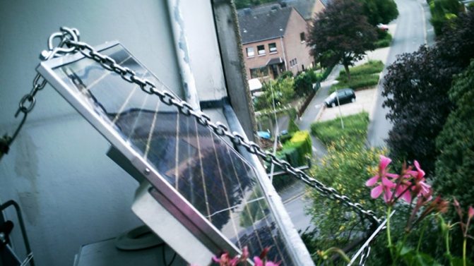 Panneaux solaires sur le balcon