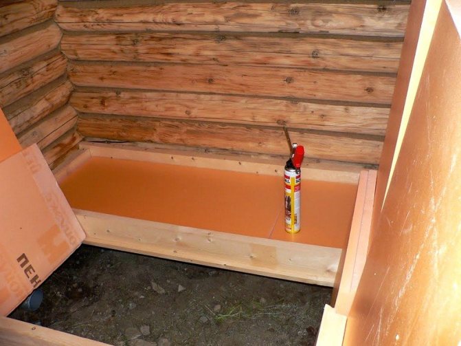 Isolation du sol dans la baignoire: argile expansée, penoplex ou au sol